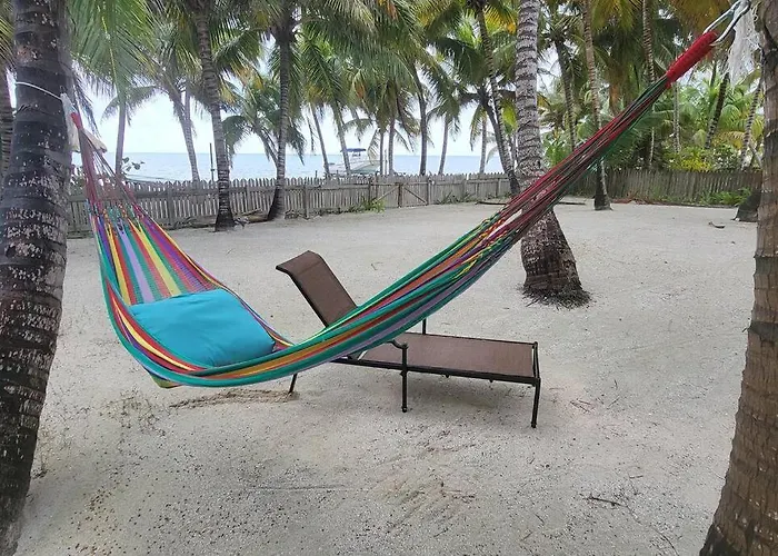 Oceanfront House With View, Private Pier & * San Pedro (Ambergris Caye)